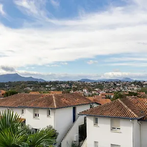  Appartement Larrun - Vue Sur La Montagne Proche De La